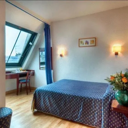 De Opera Hotel 2*